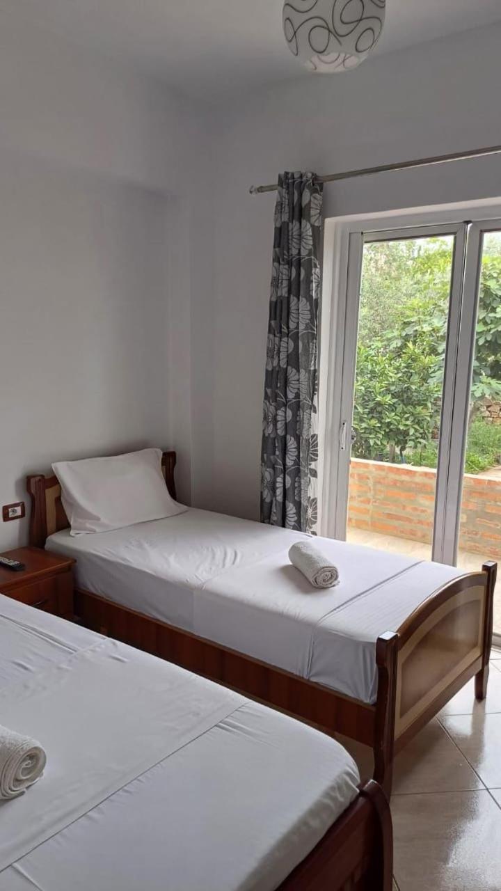 Villa 3 Ishujt Ksamil Buitenkant foto